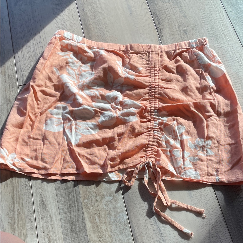 Volcom hibiscus skirt